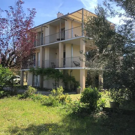 Apartment Ideal Pour Decouvrir Le Pilat Parking Voiture Velo Inclus *
