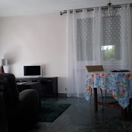 1er étage Climatisé Entier 90m2 Appartement *